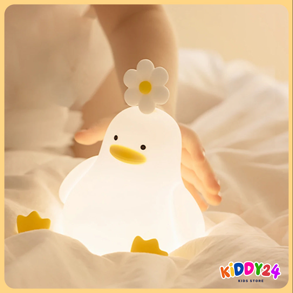 Huzurlu uyku ortamı için LED gece lambası – Sıcak ışık, güvenli tasarım, şık görünüm