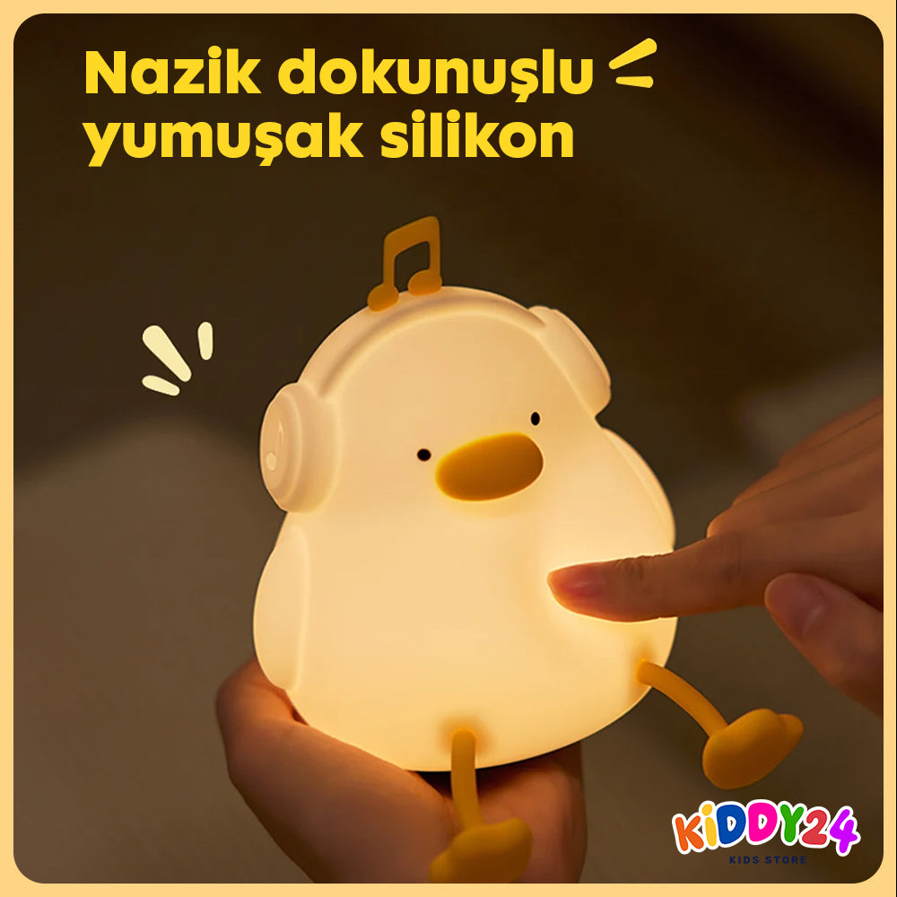 Huzurlu uyku ortamı için LED gece lambası – Sıcak ışık, güvenli tasarım, şık görünüm