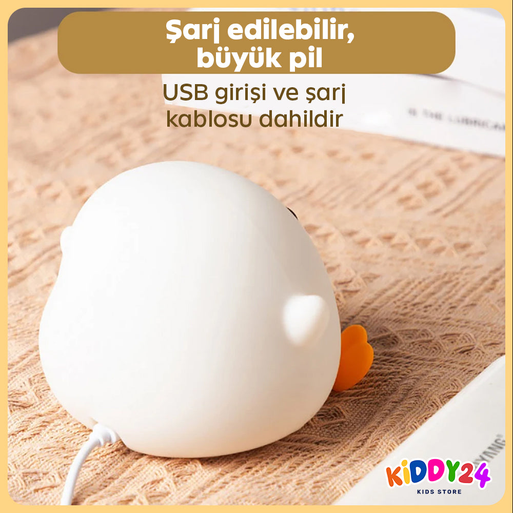 Huzurlu uyku ortamı için LED gece lambası – Sıcak ışık, güvenli tasarım, şık görünüm